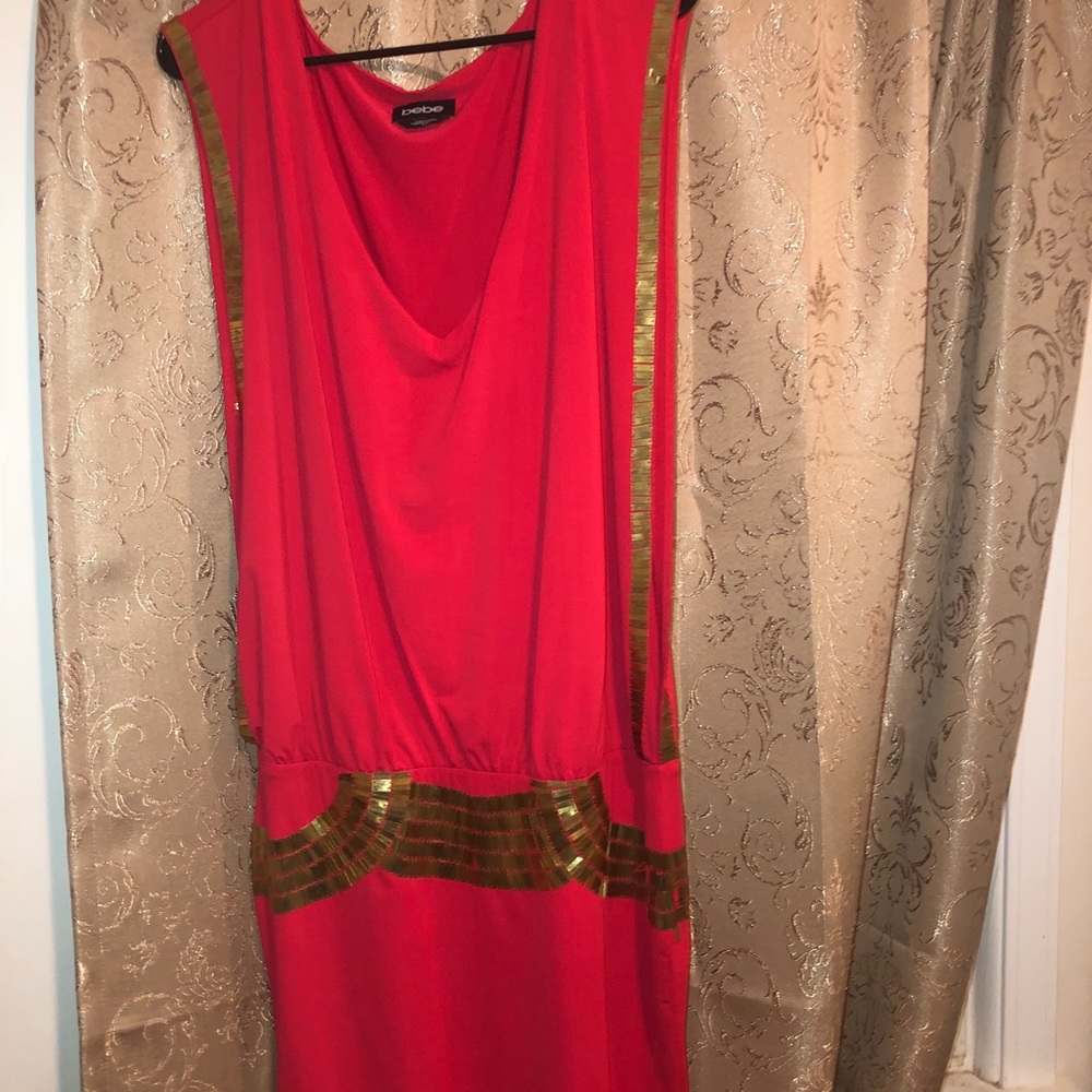 Bebe dress